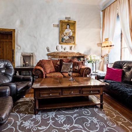 Historical Two-Bedroom Apartment With Sauna, Jacuzzi And Fireplace ทาลลินน์ ภายนอก รูปภาพ